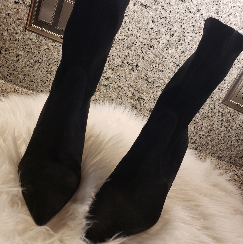 Stuart weitzman rapture black suede boot size 7.5